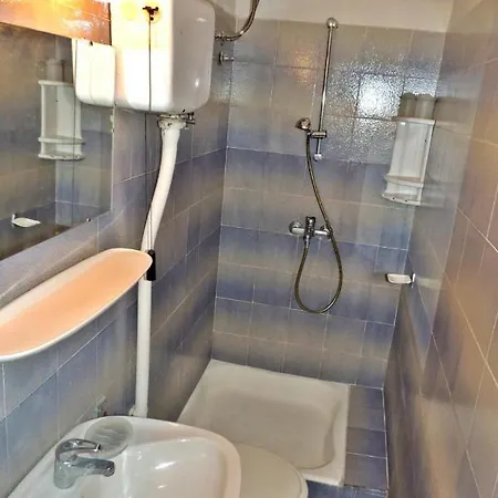 Majkovica 3*